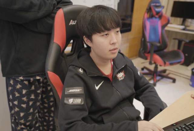 球员常常需 球员常常需